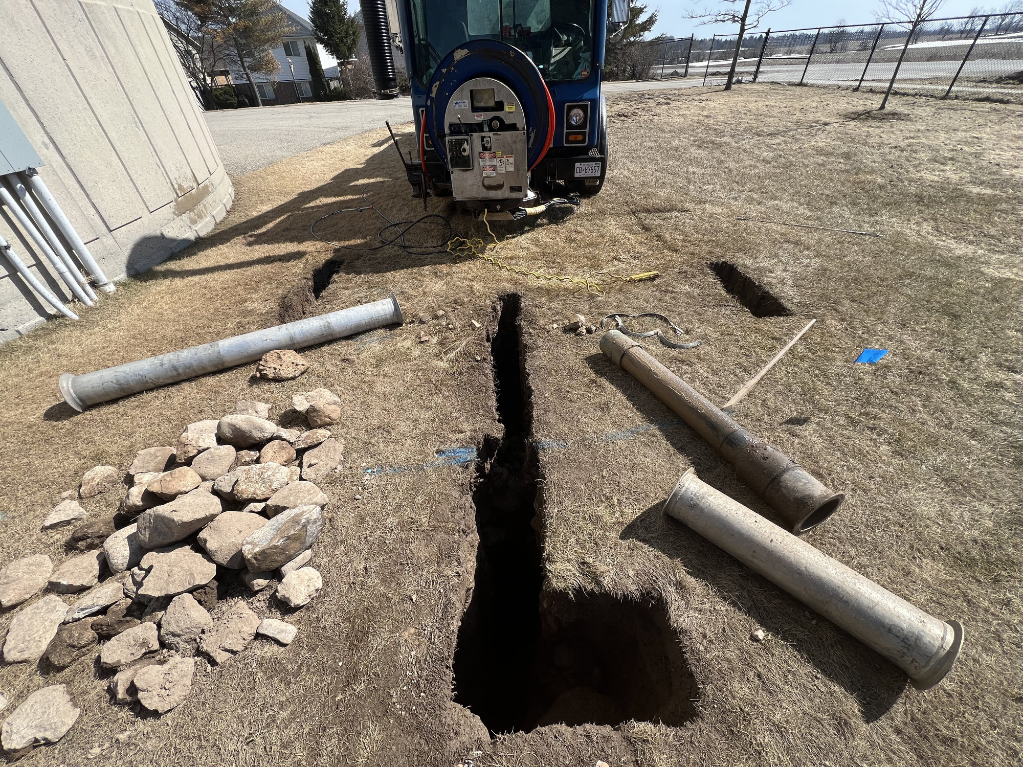 Large hydrovac excavation